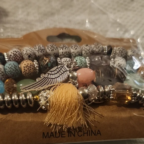 Chic Beaded Bracelet Set - Multicolor - Picture 2 of 3